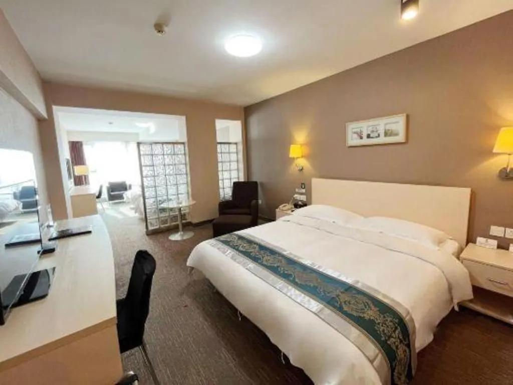 Super8 Hotel Anyang Hongqi Road 3*, Anyang (Henan)