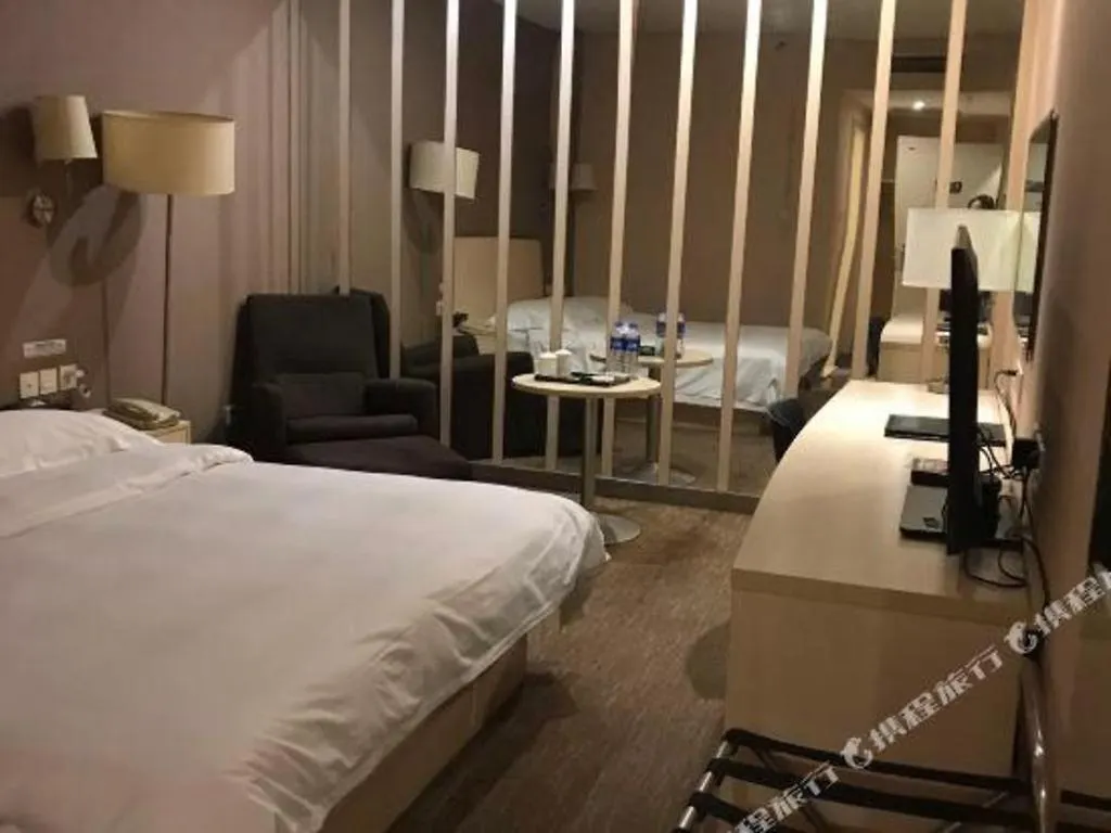***  Super8 Hotel Anyang Hongqi Road China